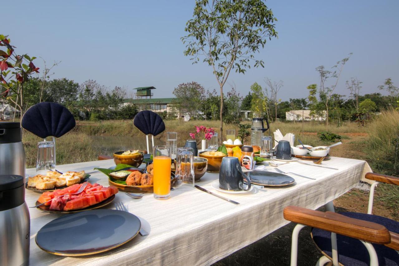 מלון Mohurli Tadoba Jungle Camp מראה חיצוני תמונה