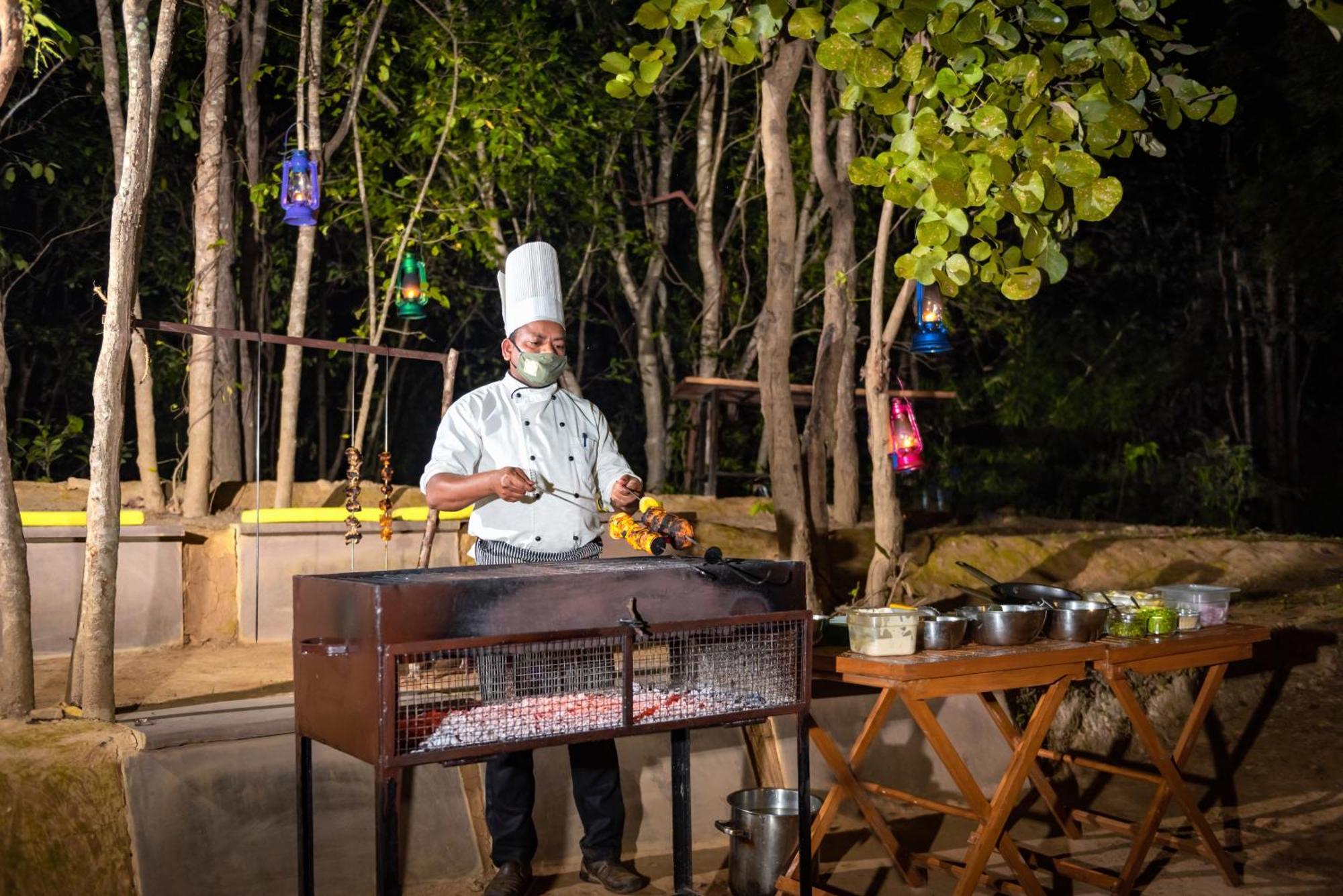 מלון Mohurli Tadoba Jungle Camp מראה חיצוני תמונה