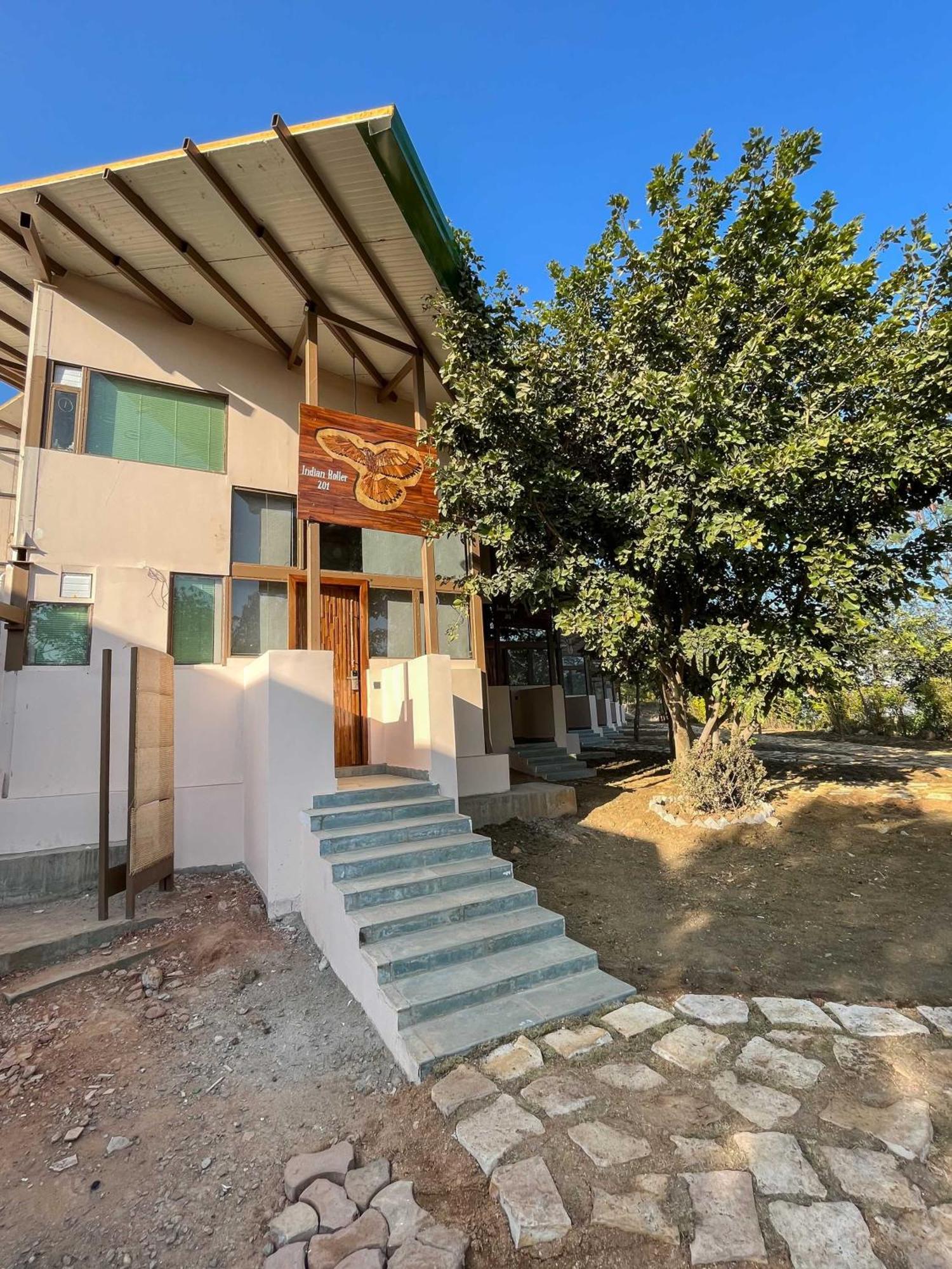 מלון Mohurli Tadoba Jungle Camp מראה חיצוני תמונה